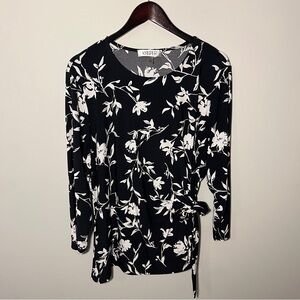 Kasper Women's Black and White Floral Long Sleeve Top
